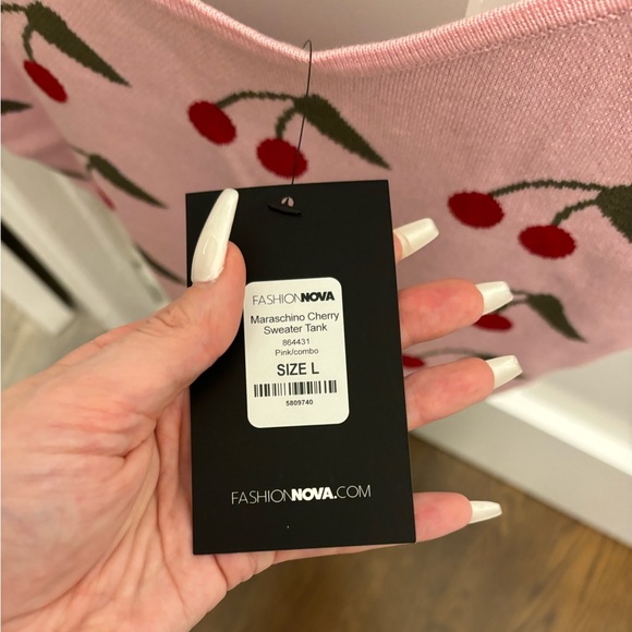 NWT FASHION NOVA Maraschino Cherry Sweater Tank - Picture 4 of 5